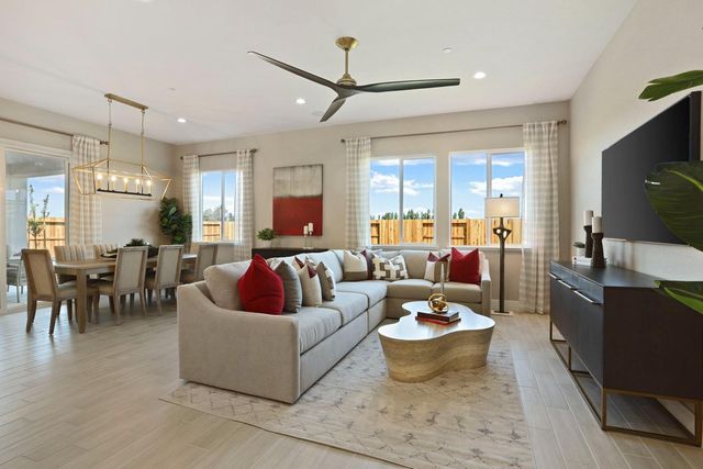 2290 Dilip Dr, Manteca, CA 95337