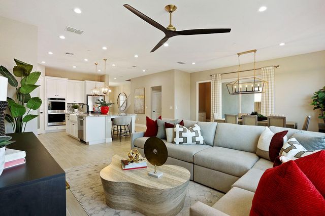 2290 Dilip Dr, Manteca, CA 95337