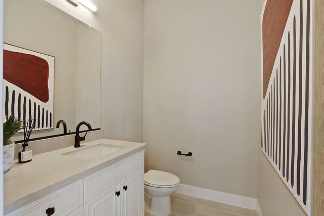 2290 Dilip Dr, Manteca, CA 95337