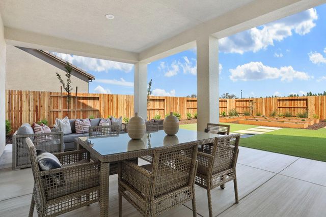 2290 Dilip Dr, Manteca, CA 95337