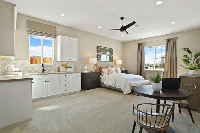 2290 Dilip Dr, Manteca, CA 95337