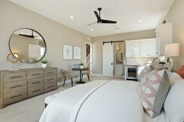 2290 Dilip Dr, Manteca, CA 95337