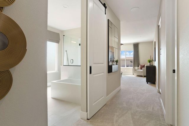 2290 Dilip Dr, Manteca, CA 95337