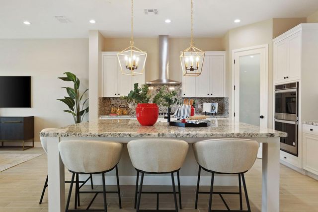 2290 Dilip Dr, Manteca, CA 95337