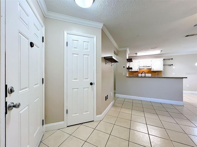 615 DORY LANE 303, Altamonte Springs, FL 32714