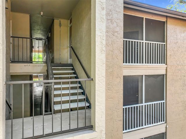 615 DORY LANE 303, Altamonte Springs, FL 32714