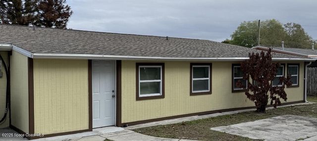 977 Poinsetta Street, Cocoa, FL 32927