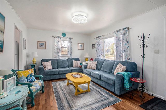 809 Kalamazoo Street, South Haven, MI 49090