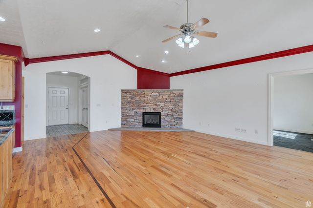 10927 S SCOTTY DR, South Jordan, UT 84095