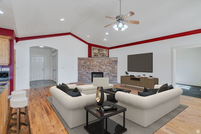 10927 S SCOTTY DR, South Jordan, UT 84095