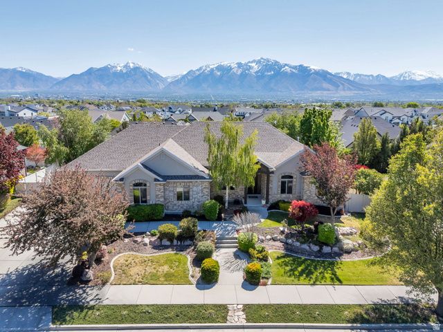 10927 S SCOTTY DR, South Jordan, UT 84095