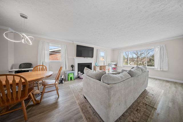 828 N. Norwood Road, Huntington, WV 25705