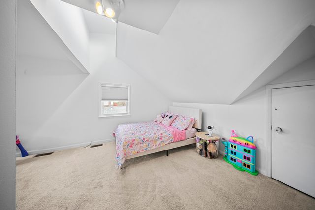 828 N. Norwood Road, Huntington, WV 25705