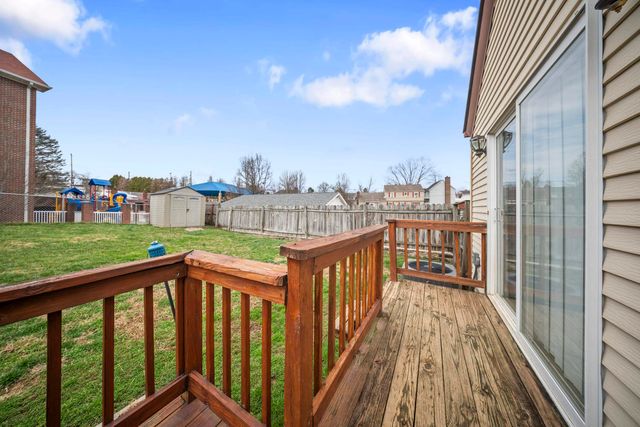 828 N. Norwood Road, Huntington, WV 25705