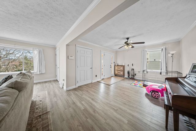 828 N. Norwood Road, Huntington, WV 25705