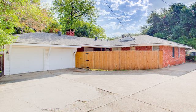 6511 Ravendale Lane, Dallas, TX 75214