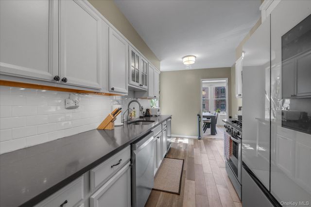 20939 23rd Avenue 4J, Bayside, NY 11360