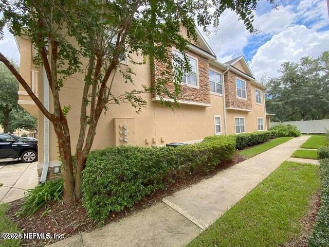 7262 DEERFOOT POINT Circle 2-3, Jacksonville, FL 32256