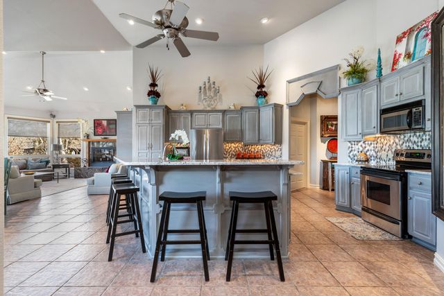 30141 S 561 Road 2, Monkey Island, OK 74331