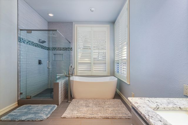 30141 S 561 Road 2, Monkey Island, OK 74331