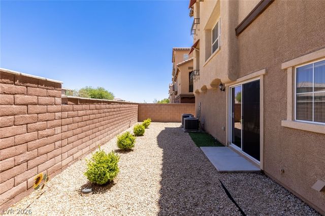 10408 Wildflower Gully Street, Las Vegas, NV 89178