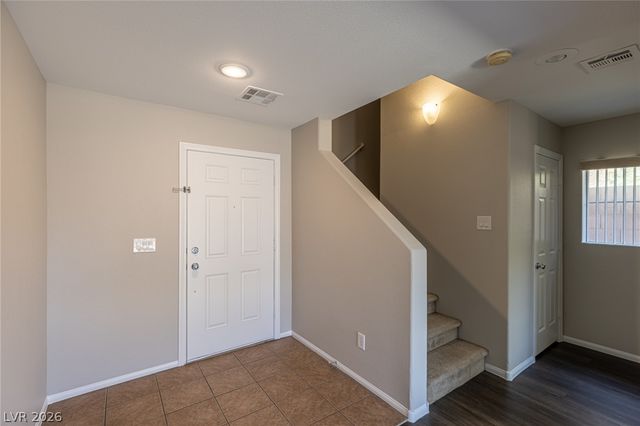 10408 Wildflower Gully Street, Las Vegas, NV 89178