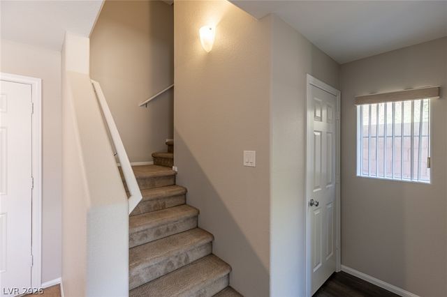 10408 Wildflower Gully Street, Las Vegas, NV 89178