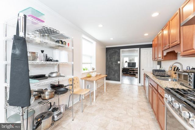 2633 ALMOND ST, Philadelphia, PA 19125