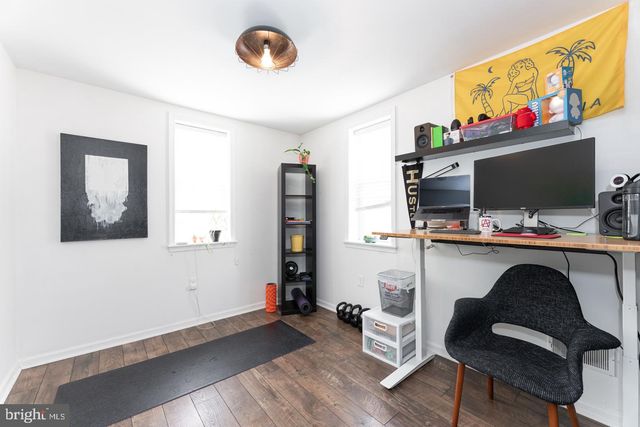 2633 ALMOND ST, Philadelphia, PA 19125