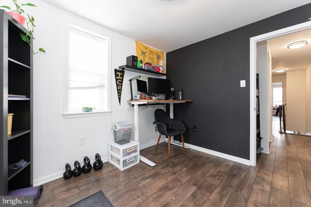 2633 ALMOND ST, Philadelphia, PA 19125