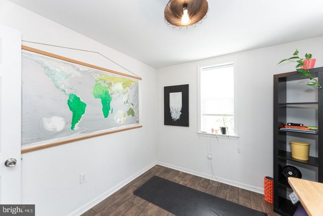 2633 ALMOND ST, Philadelphia, PA 19125