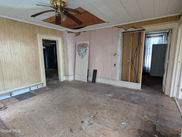 295 N Main Street, Gloversville, NY 12078