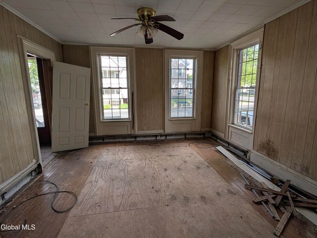 295 N Main Street, Gloversville, NY 12078
