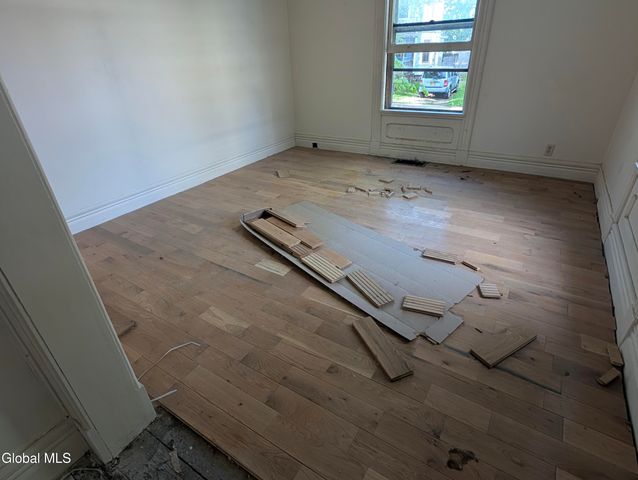 295 N Main Street, Gloversville, NY 12078