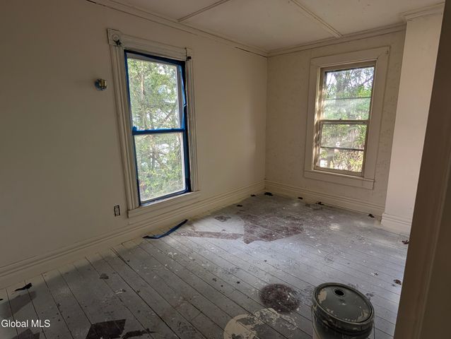 295 N Main Street, Gloversville, NY 12078