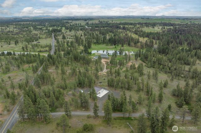 35315 S Bootstrap Ln, Cheney, WA 99004