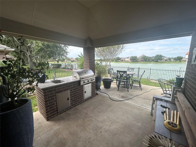 26118 Travis Brook Drive, Richmond, TX 77406