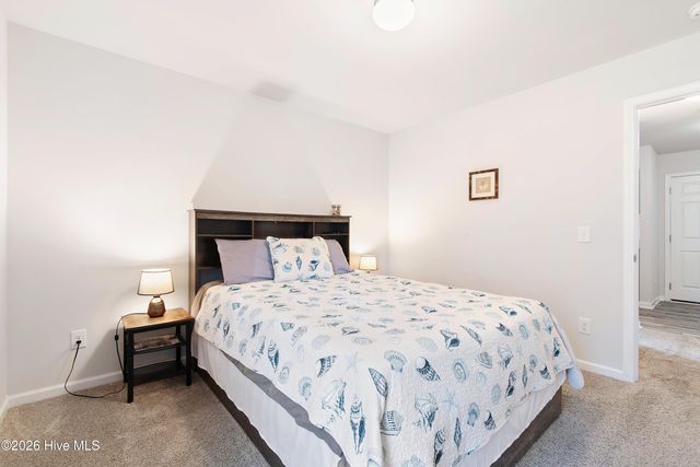 4928 Abbington Oaks Way SE, Southport, NC 28461