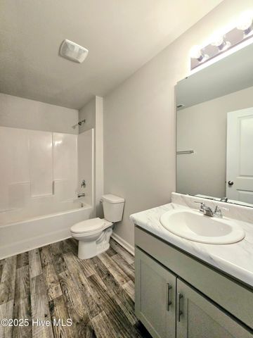 4928 Abbington Oaks Way SE, Southport, NC 28461