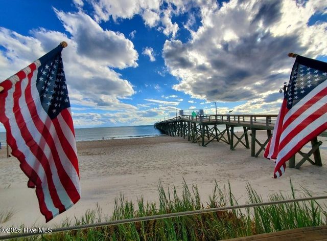 4928 Abbington Oaks Way SE, Southport, NC 28461