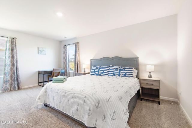 4928 Abbington Oaks Way SE, Southport, NC 28461