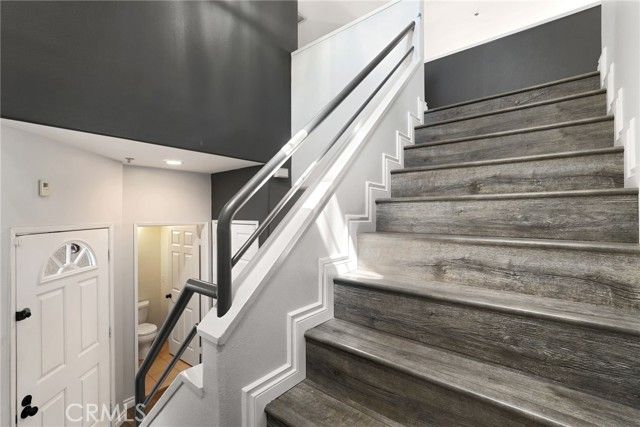 9400 Noble Avenue, North Hills (los Angeles), CA 91343