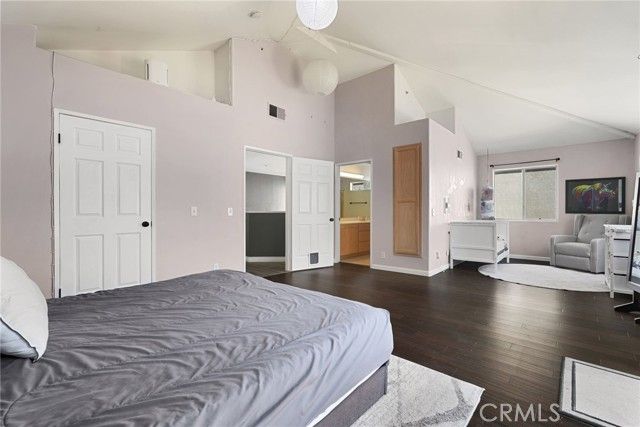 9400 Noble Avenue, North Hills (los Angeles), CA 91343