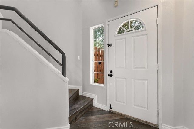 9400 Noble Avenue, North Hills (los Angeles), CA 91343