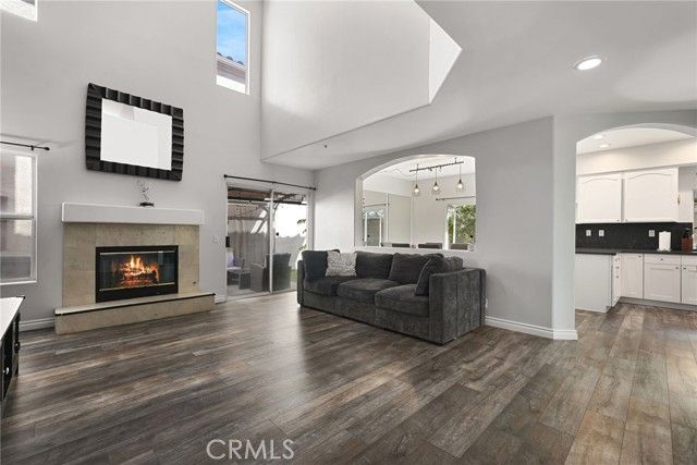 9400 Noble Avenue, North Hills (los Angeles), CA 91343