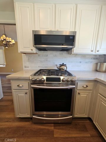 29824 Nightview Circle, Temecula, CA 92591