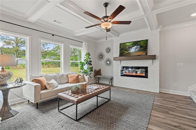 242 Wingate Drive, Winder, GA 30680