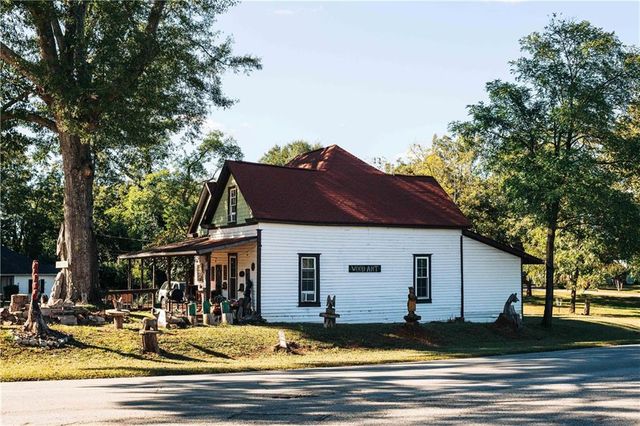 242 Wingate Drive, Winder, GA 30680
