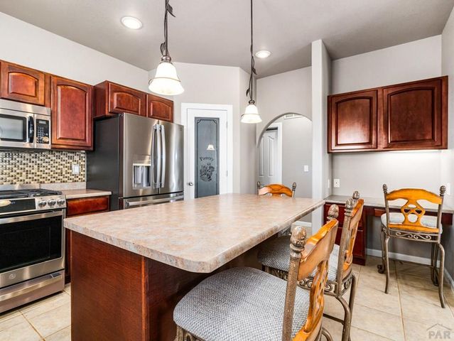 43948 Hunsaker Rd, Avondale, CO 81022
