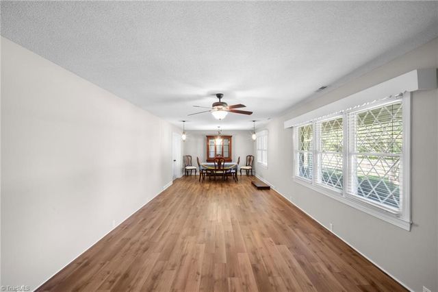 533 Rockway Drive, Lexington, NC 27295